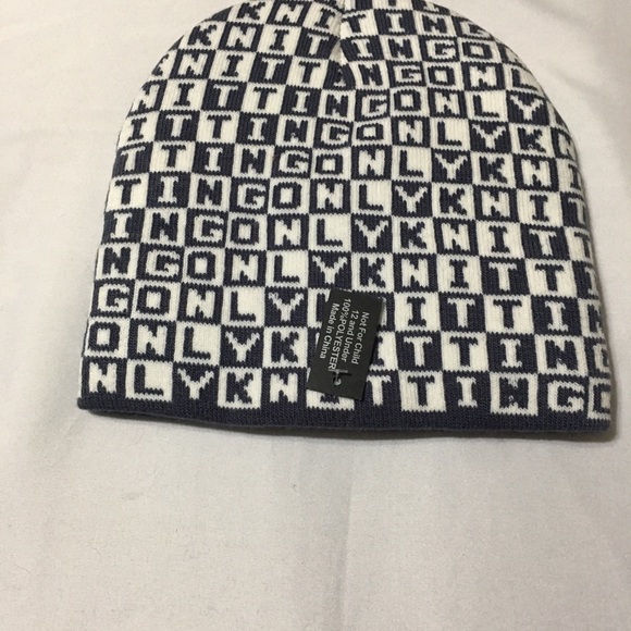 Other - Women and Men Winter Hat Multicolor Other - Women and Men Winter Hat Multicolor